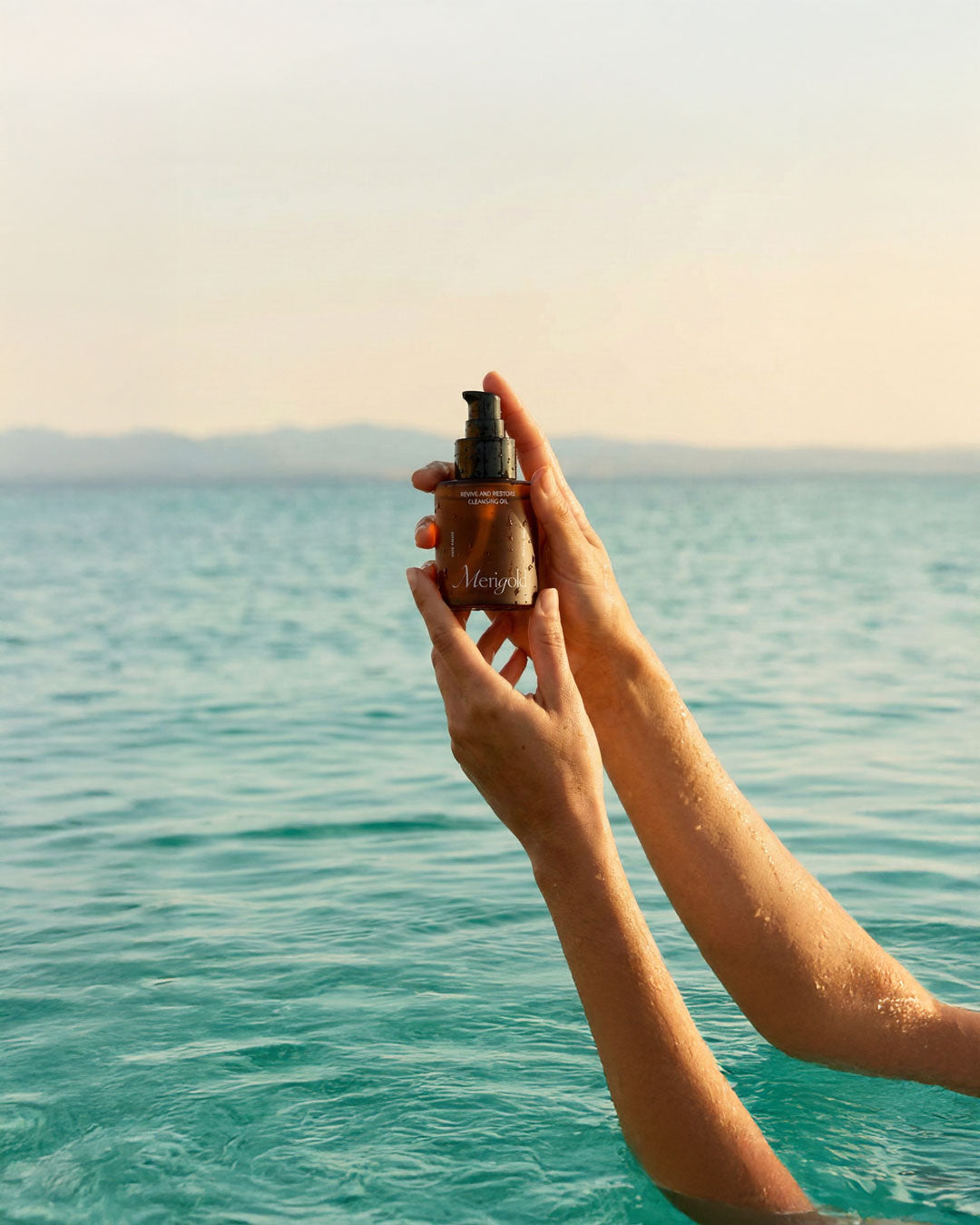 The Face Oil Cleansing Method: What Skin Notices First